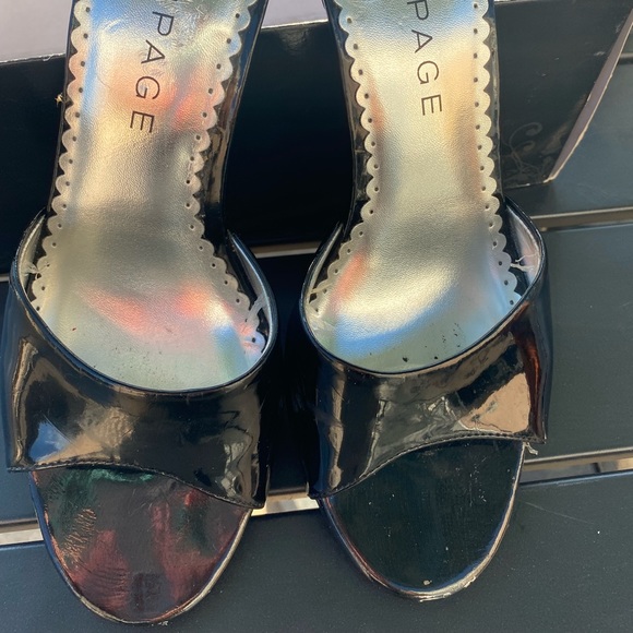 Black patent slides - Picture 2 of 6